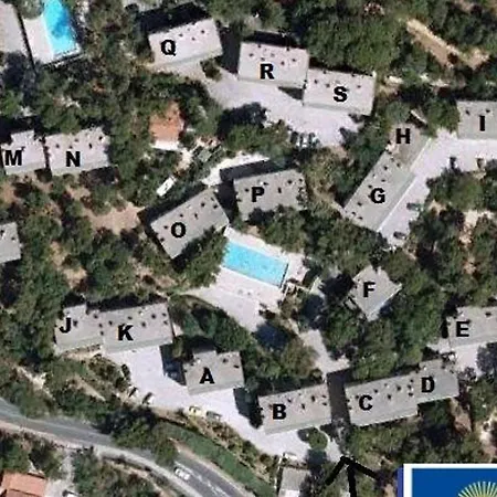 T2 à Avec Piscine Et 5 Couchages - Fr-1-610-106 * Bormes-les-Mimosas