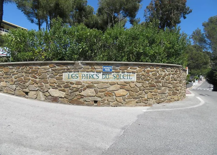 T2 A Avec Piscine Et 5 Couchages - Fr-1-610-106