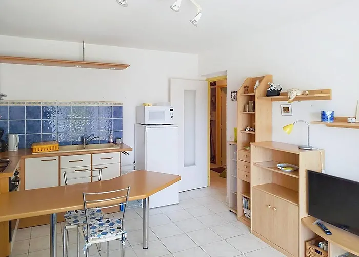 T2 A Avec Piscine Et 5 Couchages - Fr-1-610-106 Bormes-les-Mimosas